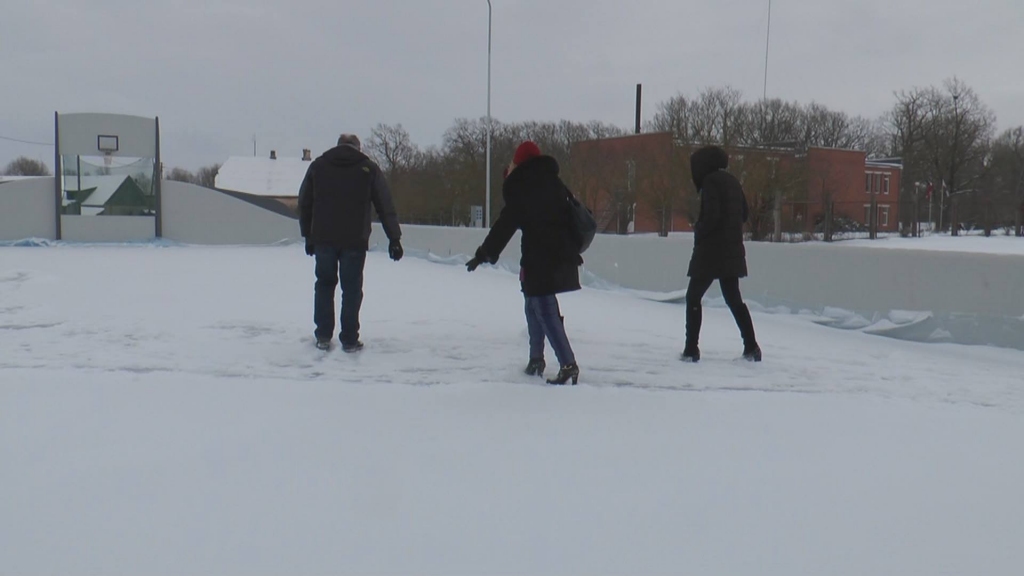 Autors: No S. Leitānes albuma.