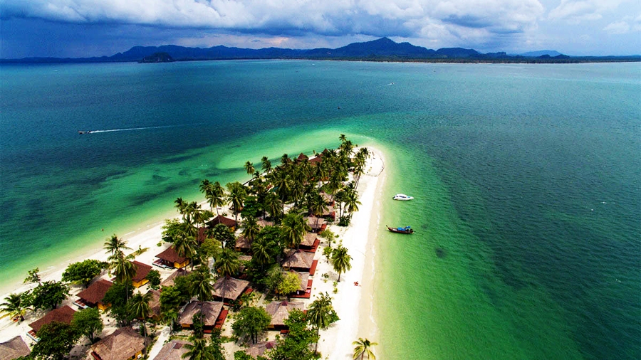 Salu «Koh Mook» dēvē arī par Taizemes Maldivām.
Autors: no albuma