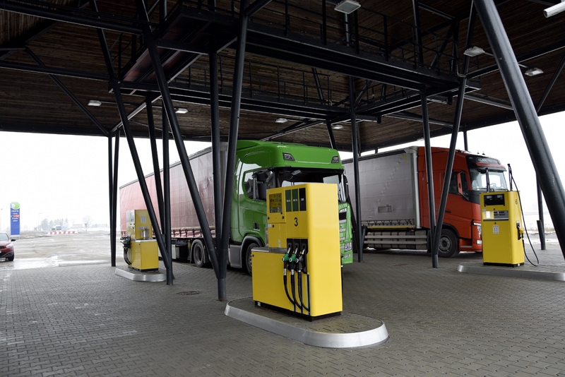 Degvielai pašlaik te ir ļoti draudzīga cena.
Autors: Ivars Bogdanovs