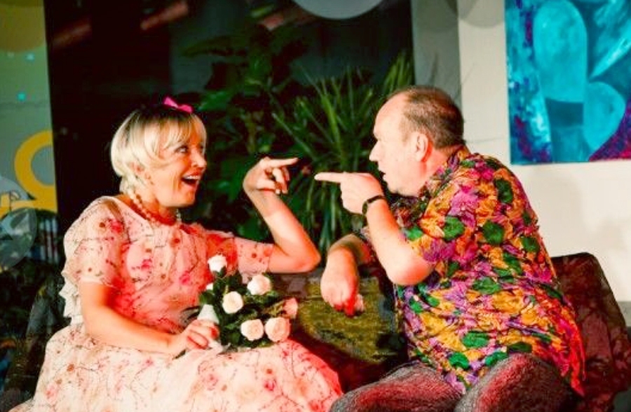 Autors: Publicitātes foto no izrādes «Precies, māsiņ!».