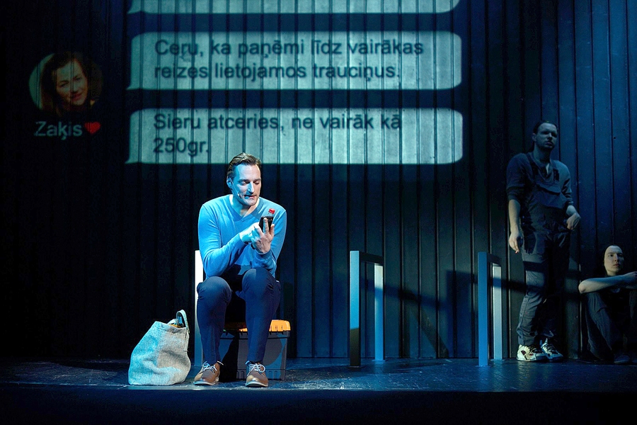 Ģirts Liuzniks trīsdesmitgadnieka Jāņa Bērziņa lomā.
Autors: Publicitātes foto