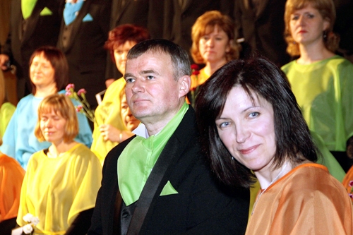 Linda un Uģis Matveji, koru «Četri vēji» un «Iecava» diriģenti.
Autors: no «Bauskas Dzīves» arhīva