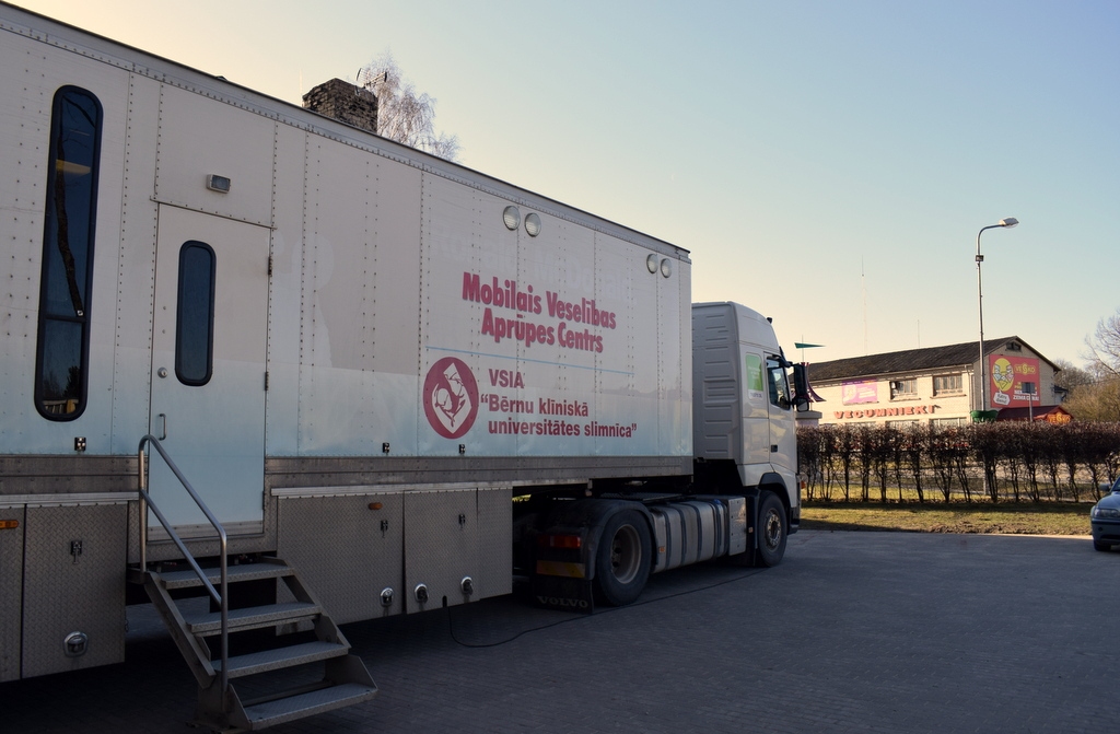 Vecumniekos Mobilā veselības aprūpes centra autobuss piestāj reizi ceturksnī vai pat biežāk.
Autors: Žanna Zālīte