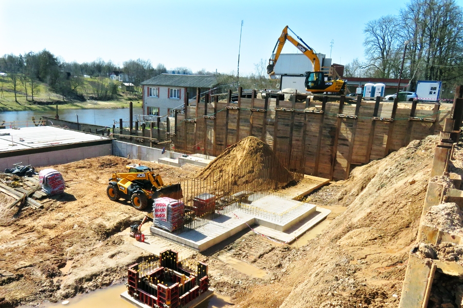 Multifunkcionālās halles zemākais stāvs šopavasar ir ieguvis aprises.
Autors: Rihards Pāviška