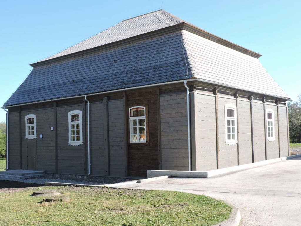 Pakrojas restaurētā sinagoga, kur 1.maijā notiks tūrisma akcijas atklāšana.
Autors: no www.pakruojis.rvb.lt