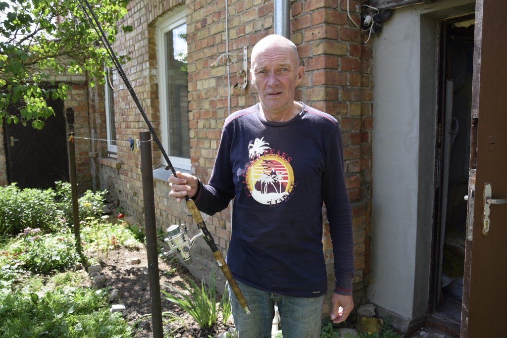 Ilgonis Daģis lepojas ar savu makšķeri – speciāli esot gatavota, lai lielus lomus varētu izvilkt.
Autors: Ivars Bogdanovs