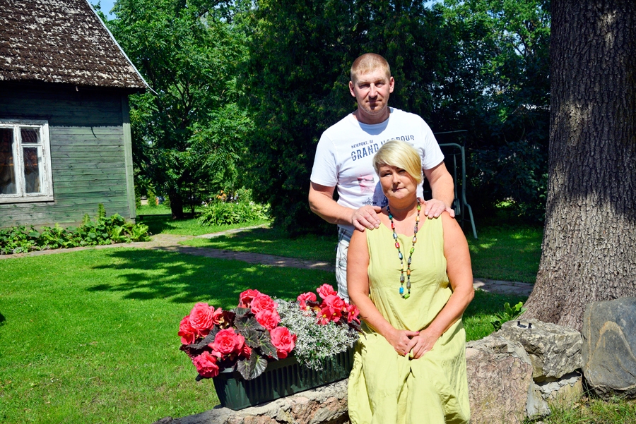 Jubilāre ar vīru Arti katram iesaka pamēģināt kaut ko neparastu.
Autors: Ivars Bogdanovs