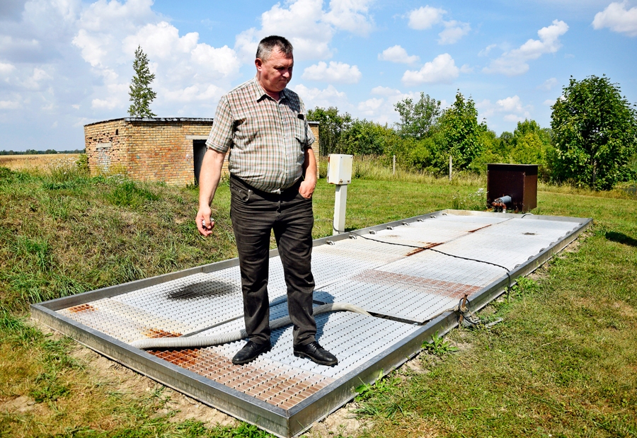Ivars Čerļenoks pieļāva, ka, iespējams, kāds zemnieks izvēlējies notekūdeņos iepludināt arī kādu ķimikāliju.
Autors: Ivars Bogdanovs