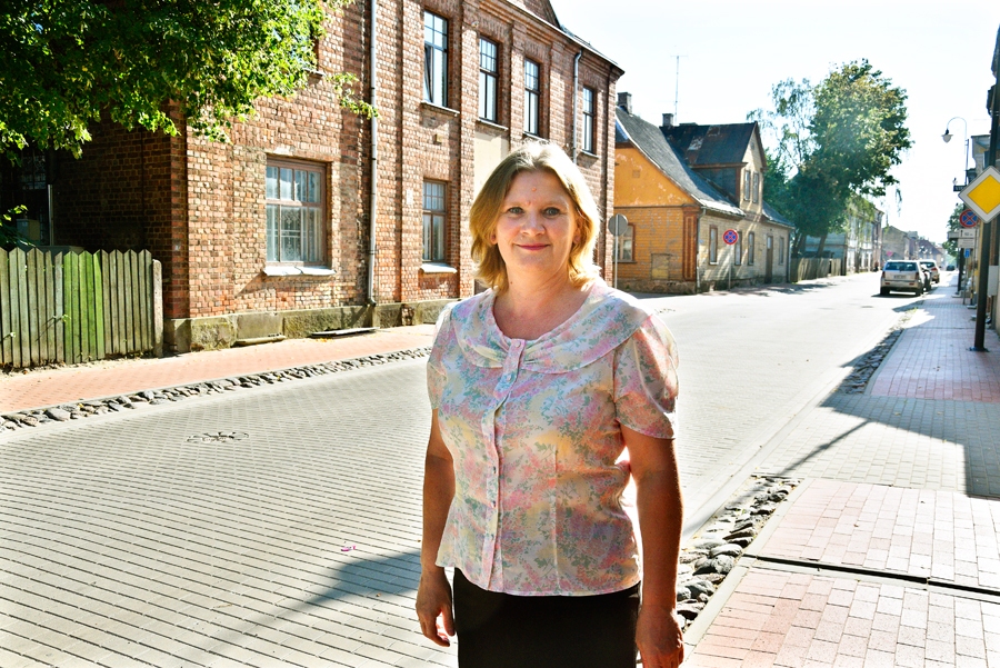 Jubilāri Svetlanu Štrobinderi vairāk piesaista lauku mierīgā gaisotne nekā pilsētas kņada.
Autors: Ivars Bogdanovs