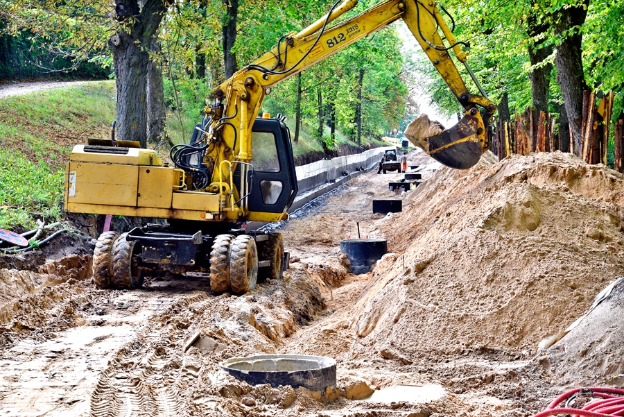 Brīvības bulvāra Bauskā pārbūve firmai «Viona» jāpabeidz oktobra otrajā pusē.
Autors: Ivars Bogdanovs