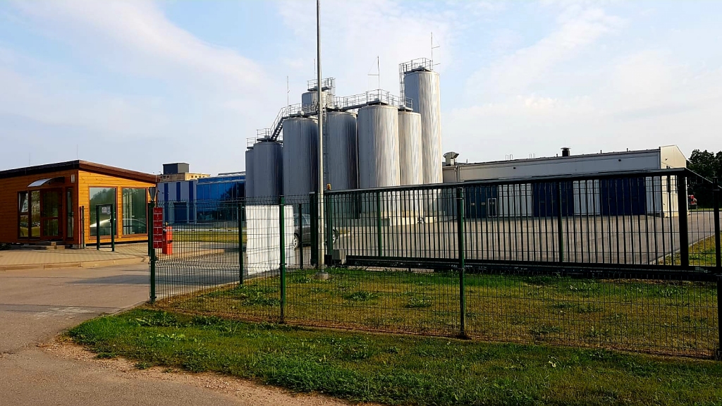 Uzņēmums ražošanu atsāks šī gada novembrī, izgatavojot specifiskas izejvielas pasaules mēroga kompānijām, kuras darbojas zīdaiņu/bērnu pārtikas sektorā.
Autors: www.bauskasdzive.lv