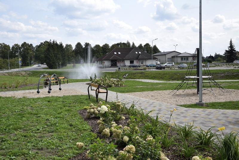 Mūsas kreisajā krastā, pie tilta, izveidotās atpūtas zonas atklāšanas svētki paredzēti 3. septembra pēcpusdienā.
Autors: Ivars Bogdanovs