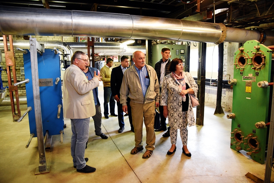 Bauskas Energodienas dalībniekiem bija iespēja ekskursijā iepazīties ar SIA «Bauskas siltums» katlumājas darbību.
Autors: Uldis Varnevičs