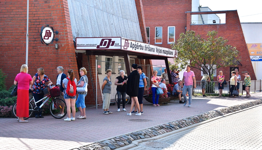 SIA «Bauskas sadzīves pakalpojumi» līgumi ar klientiem lauzti, izsludināti jauni iepirkumi, darbinieki atlaisti.
Autors: Ivars Bogdanovs