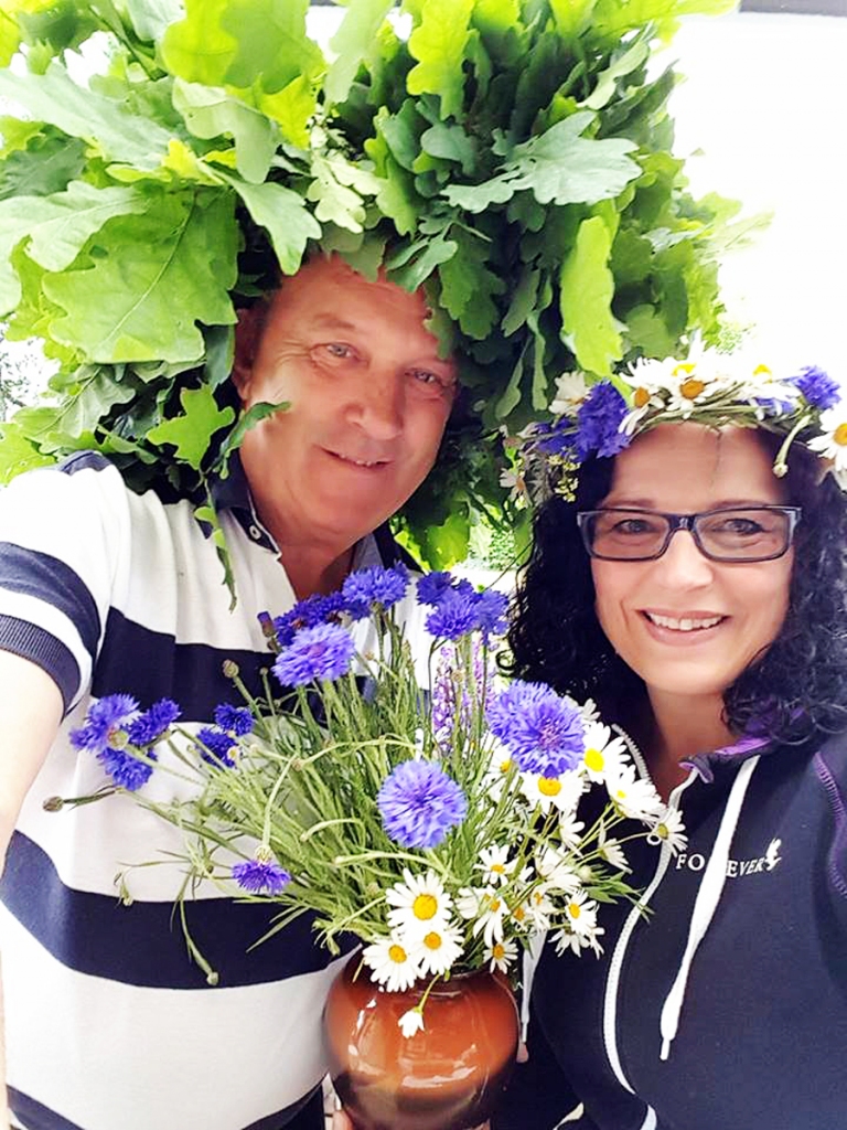 Inta un Imants Fonzovi.
Autors: no albuma