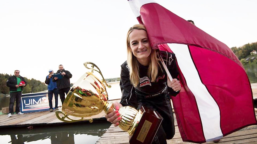 Ieva Millere izcīnījusi Eiropas čempiones titulu FR1000 ātrumlaivu klasē.
Autors: Viesturs Lācis