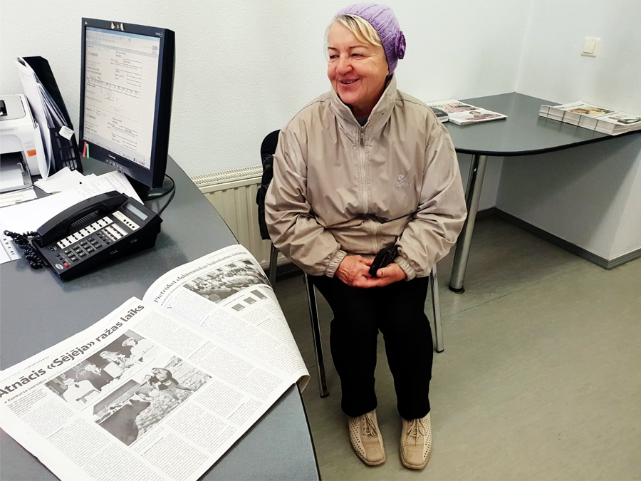 Sviteniece Dzintra Ezīte laikrakstu «Bauskas Dzīve» abonē jau daudzus gadus un darīs to arī turpmāk.
Autors: Sandra Danosa