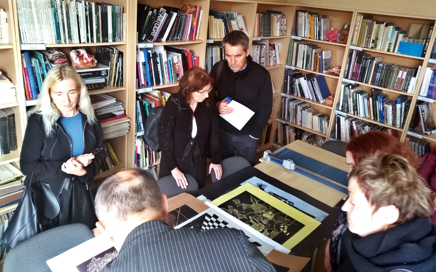 Bauskas mūzikas un mākslas skolas pedagogi, kā arī skolas direktores vietnieks Ainārs Pastors Mākslas skolā Panevēžā.
Autors: ELĪNA PRUDŅIKOVA