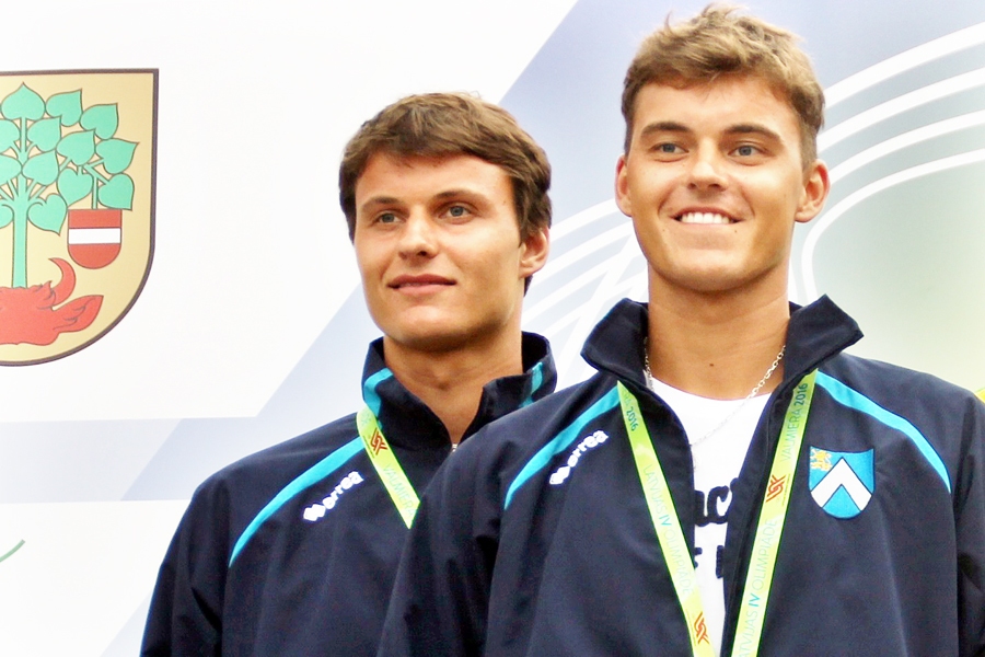 Mārtiņš un Jānis Podži uzvarējuši dubultspēļu turnīrā Igaunijā.
Autors: no «Bauskas Dzīves» arhīva