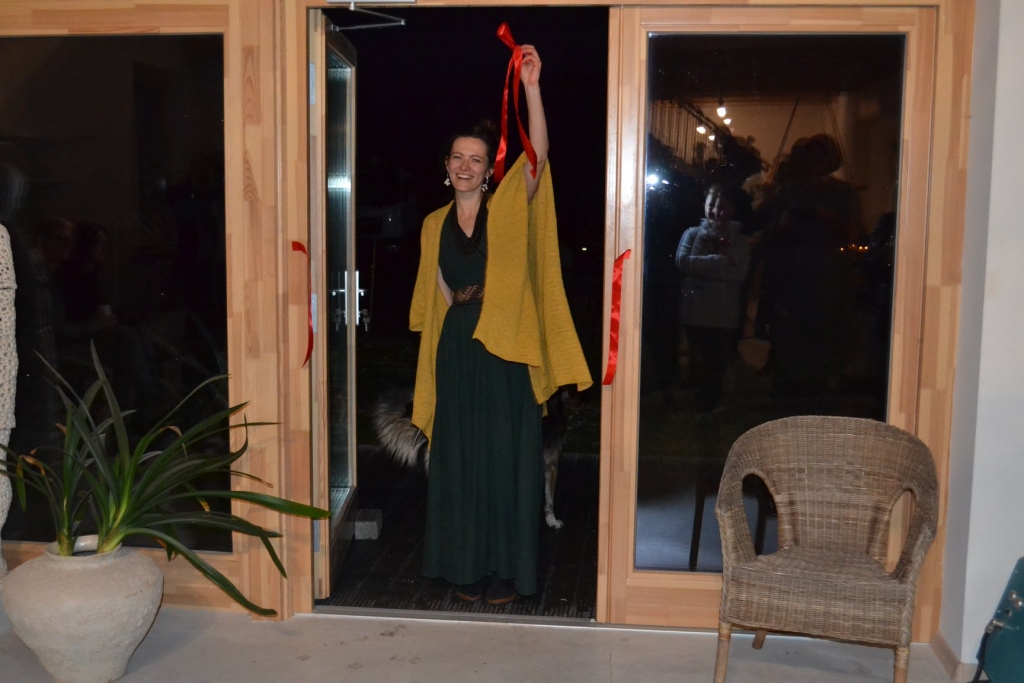 Pēc modernās amatniecības studijām Falmutas universitātē Lielbritānijā keramiķe Laima Grigone izveidoja savu darbnīcu Rundāles novadā
Autors: Solveiga Ikerte