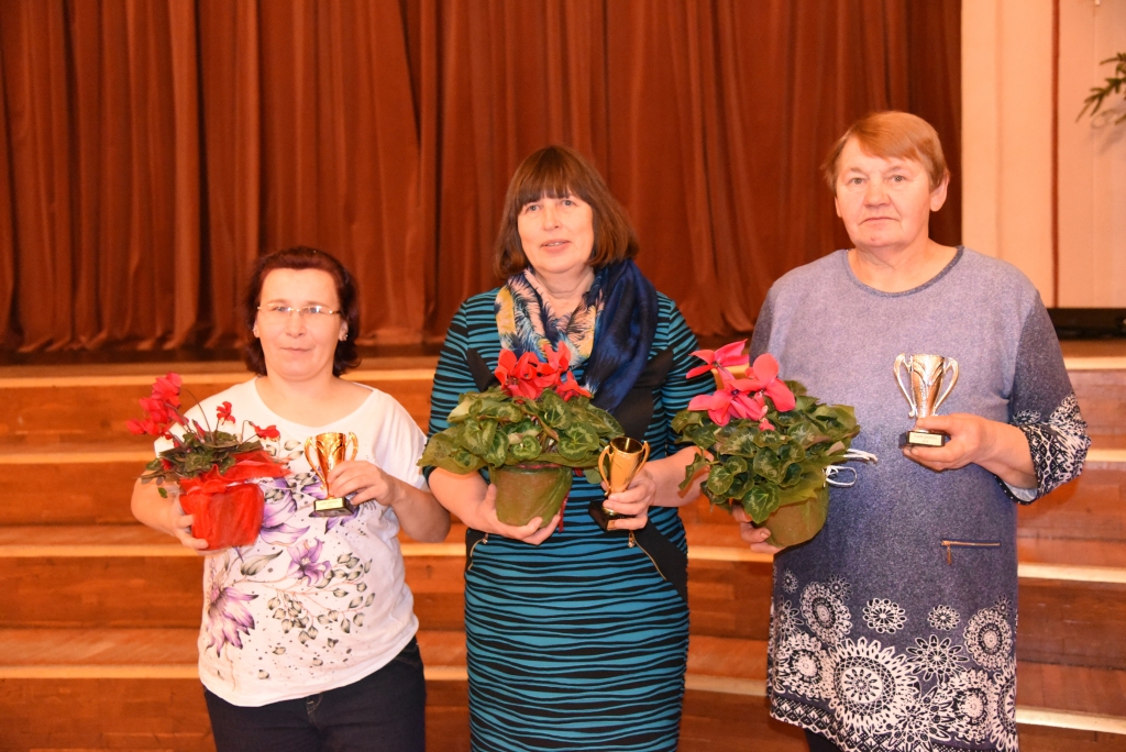 Sarmīte Poškute (no kreisās), Lija Bulāne un Aina Slucka – ISRB «Bauska» 2018. gada labākās sportistes.
Autors: Uldis Varnevičs