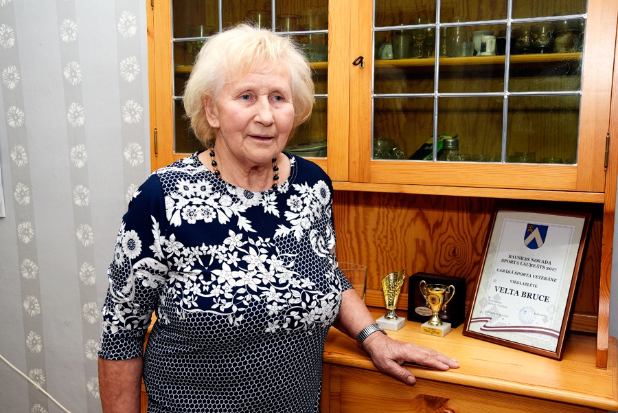 Jubilāre «Bauskas novada sporta laureātā» 2017. gadā bijusi labākā sporta veterāne.
Autors: Ivars Bogdanovs