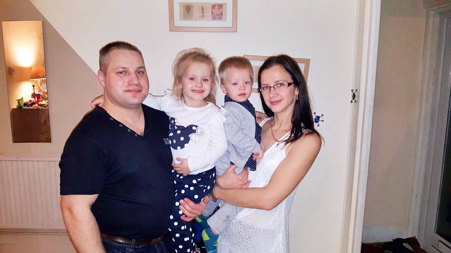 Rājevu ģimene 2017. gada augustā Anglijā.
Autors: no personiskā arhīva