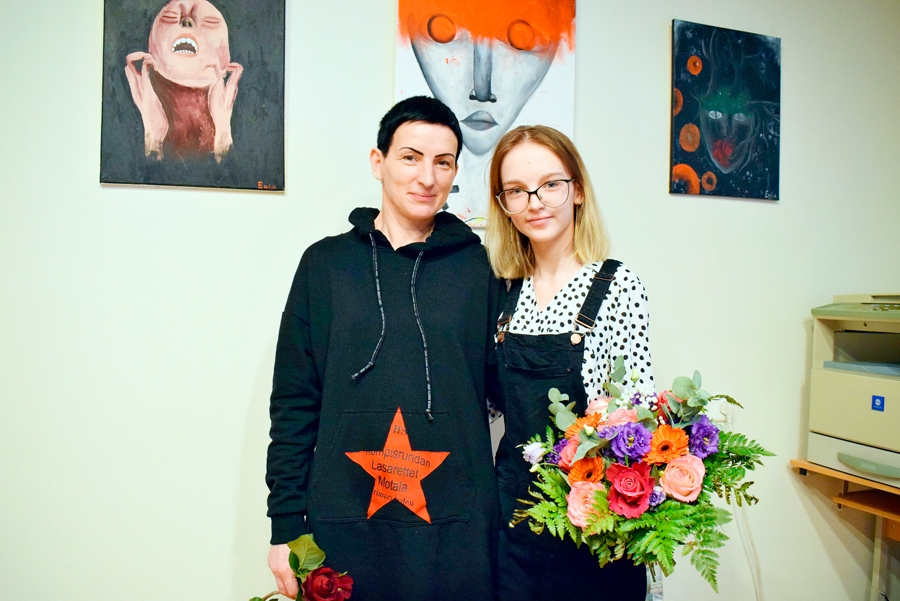 Enija Zagorska kopā ar mammu Antru Jaunpujenu.
Autors: Žanna Zālīte