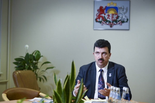 Bauskas novada domes priekšsēdētājs Arnolds Jātnieks šodien būs sastopams Brunavā.
Autors: nra.lv