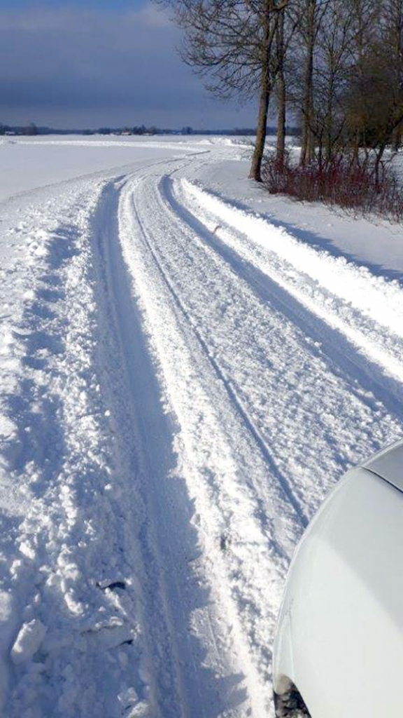 Ceļš Brunavas pagastā 30. janvārī.
Autors: aculiecinieka foto