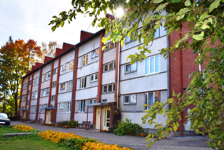 Konkursā «Vecumnieku novada sakoptākais īpašums» pērn tika vērtētas daudzdzīvokļu ēkas, sabiedriskie un publiskie objekti, komercsabiedrību īpašumi, komunālo pakalpojumu nodrošināšana pagastos.
Autors: no «Bauskas Dzīves» arhīva