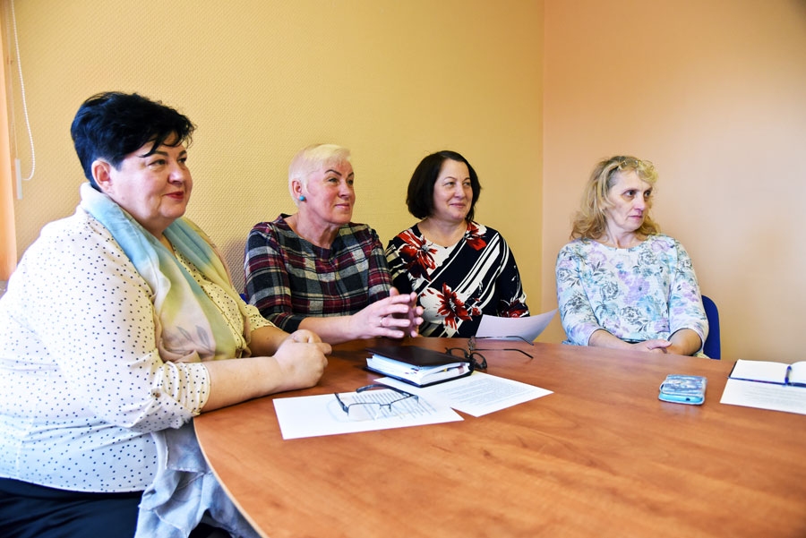 Tikšanās centrā «Airi». Rita Laika (no kreisās), Lilita Seržāne, Sanita Kožņevska un Inese Grāviņa.
Autors: Uldis Varnevičs