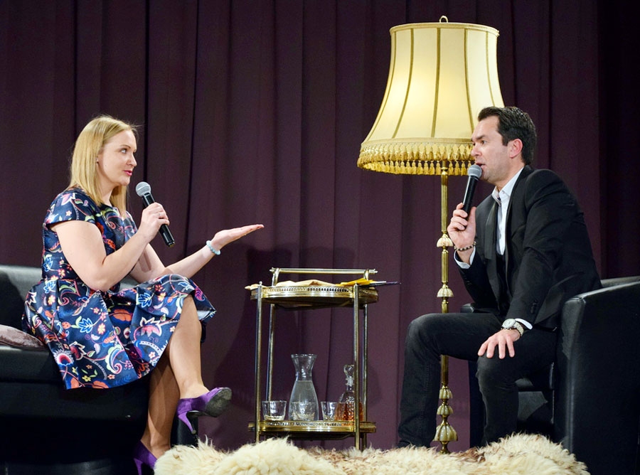 Līva Jankeviča mudināja Māri Grigali nosaukt septiņas maņas.
Autors: Žanna Zālīte