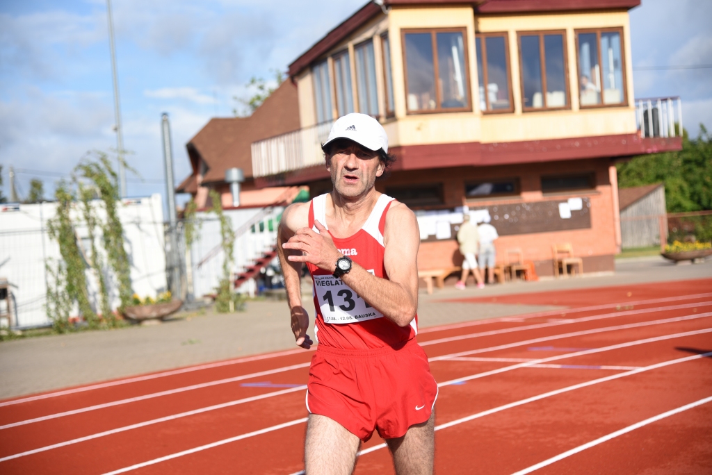 Ilmāram Saulgriezim Pasaules vecmeistaru čempionātā Toruņā sudraba medaļa.
Autors: No arhīva.