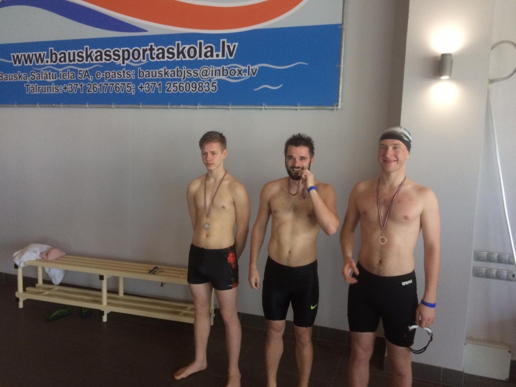 Labākie peldētāji – Oskars Jakutāvičs (no kreisās), Jurģis Karulis un Kārlis Macpans.
Autors: Renārs Burgevics