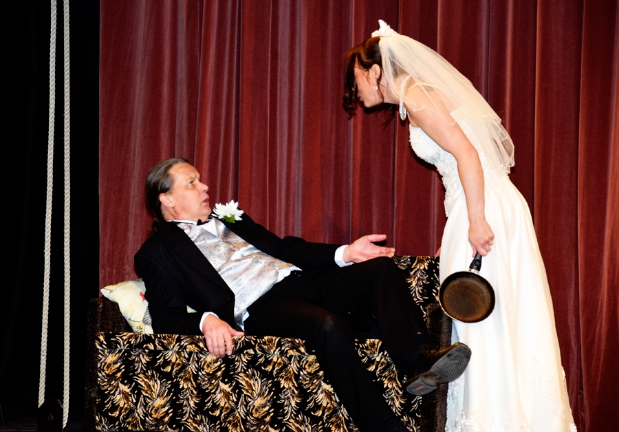 Bauskas Tautas teātra izrāde «Laulību līgums».
Autors: Foto no «Bauskas Dzīves» arhīva