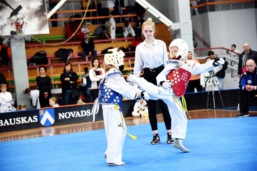 Anrī Ābele (no labās) uzvarēja visas cīņas.
Autors: Uldis Varnevičs