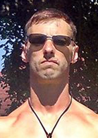 Andrejs Andersons.
Autors: no albuma