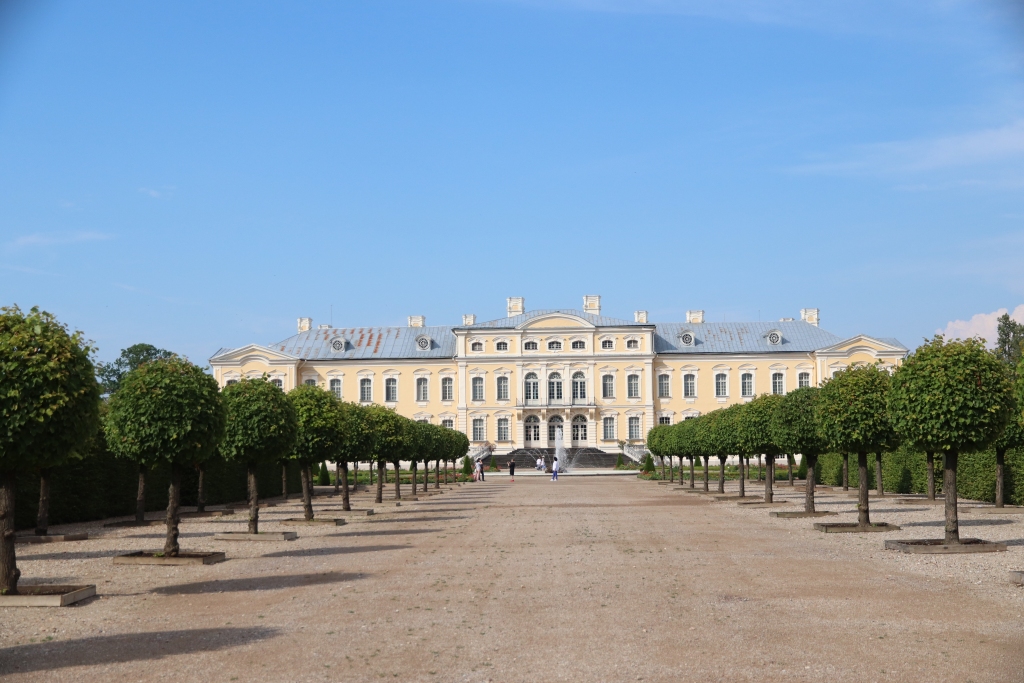 Rundāles pils muzejam pērn bijuši 263 284 apmeklējumi.
Autors: no 