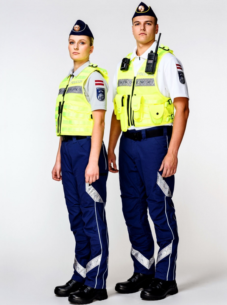 Policistu formastērpu jaunā dizaina paraugi.
Autors: no Valsts policijas krājuma