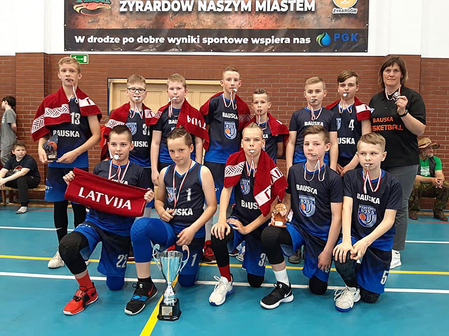 Bauskas novada BJSS U12 vecuma grupas komanda izcīnīja otro vietu turnīrā Polijā.
Autors: no Bauskas BJSS albuma