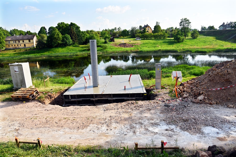 Mūsas krastos pie tilta Bauskā top hidroloģiskā stacija.
Autors: Uldis Varnevičs