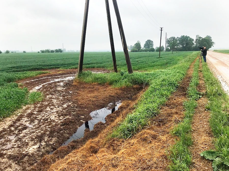 VVD ir aizdomas, ka šādi «Biolars» atbrīvojies no indīgajiem atkritumiem, kas legālā ceļā prasītu ievērojamus līdzekļus.
Autors: no LNT