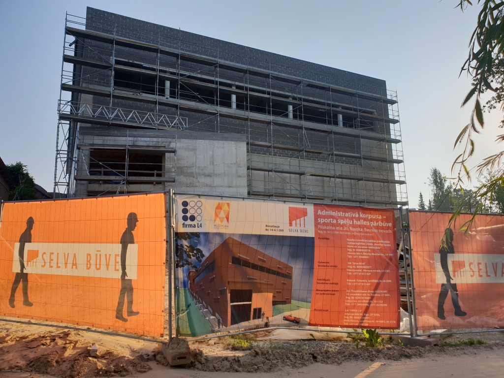 Autors: www.bauskasdzive.lv