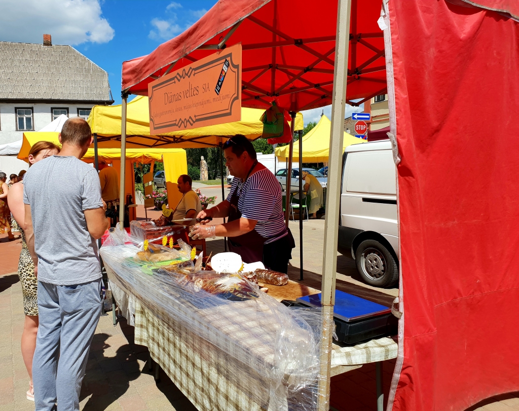 Autors: www.bauskasdzive.lv