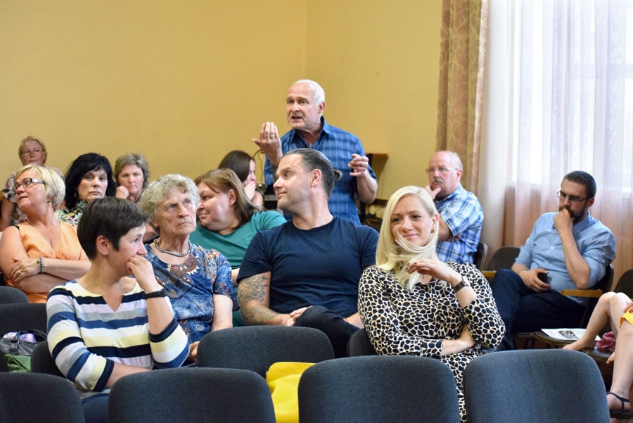 Igors Šiškins, vietējais iedzīvotājs, aktīvi iesaistījās diskusijā.
Autors: Žanna Zālīte