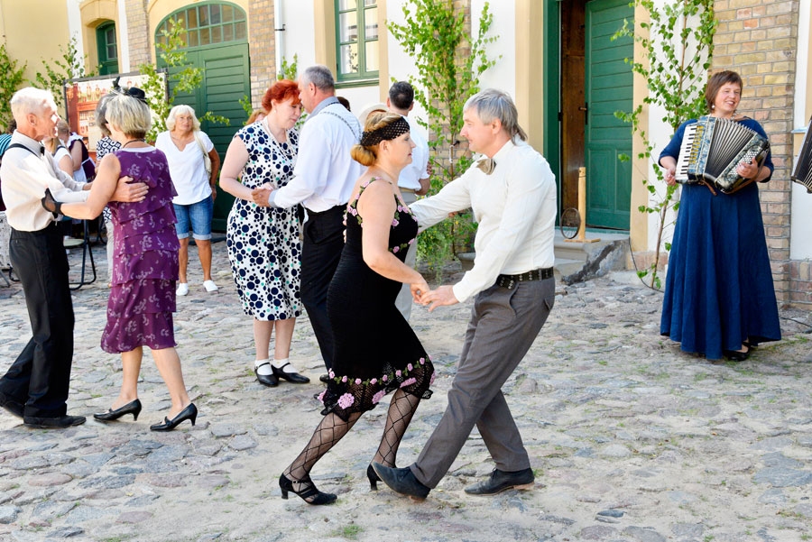 Lambetvoku «šīberēja» daudzi pāri.
Autors: Ivars Bogdanovs