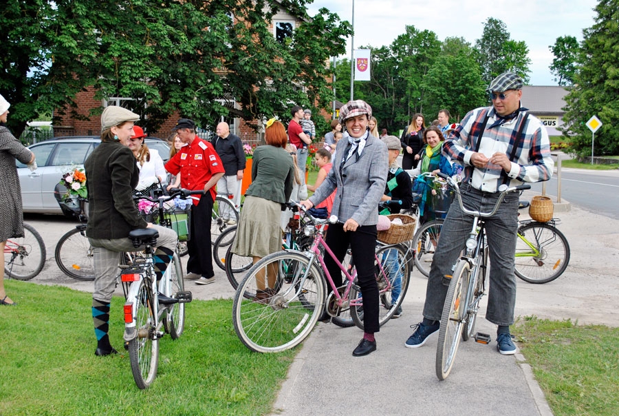 Pirmais tvīda velobrauciens Vecumniekos piedzīvots Liliju svētkos 2017. gadā.
Autors: Žanna Zālīte