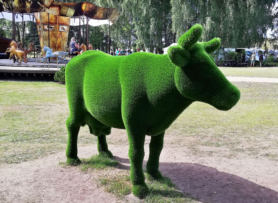 Govs skulptūra Naisiai ciemā.
Autors: Uldis Varnevičs