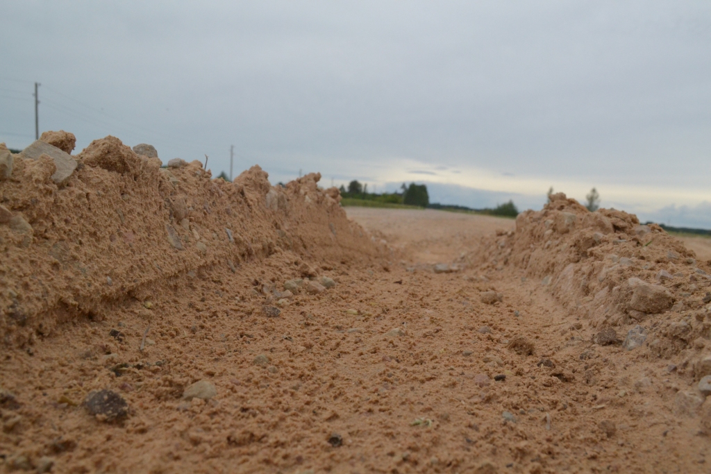 Brauktuve P88 Bauska–Linde pie Dāviņu ciema pagājušajā nedēļā, 14.augustā.
Autors: Kaspars Kalējs